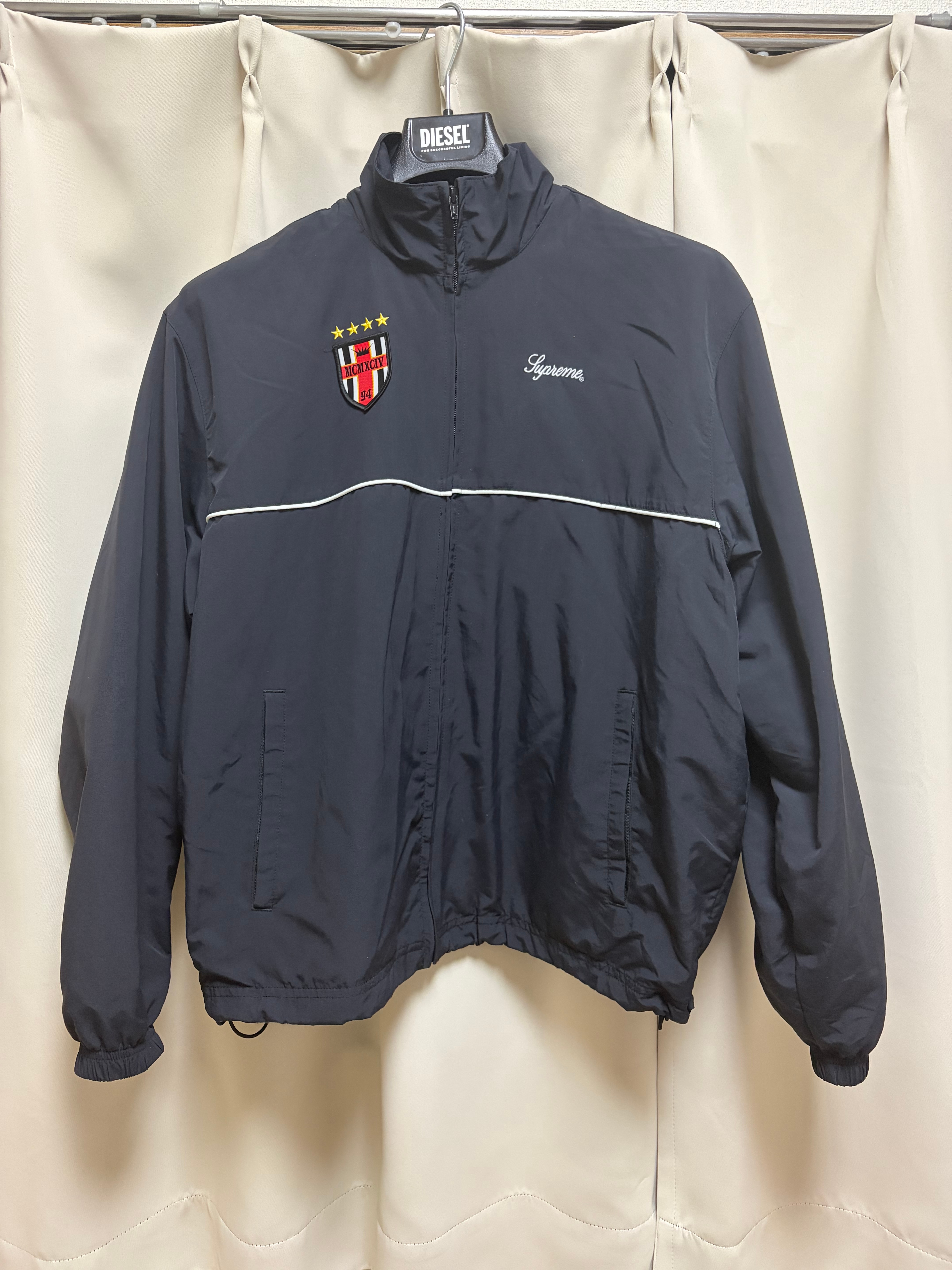 Supreme Cross Track Jacket "Black"