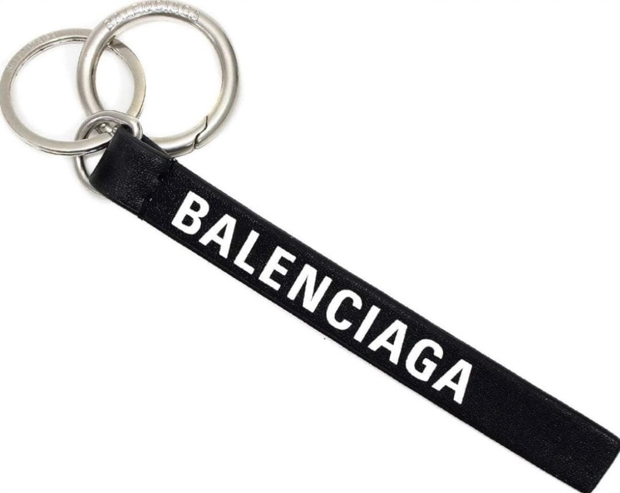 BALENCIAGAキーチェーン