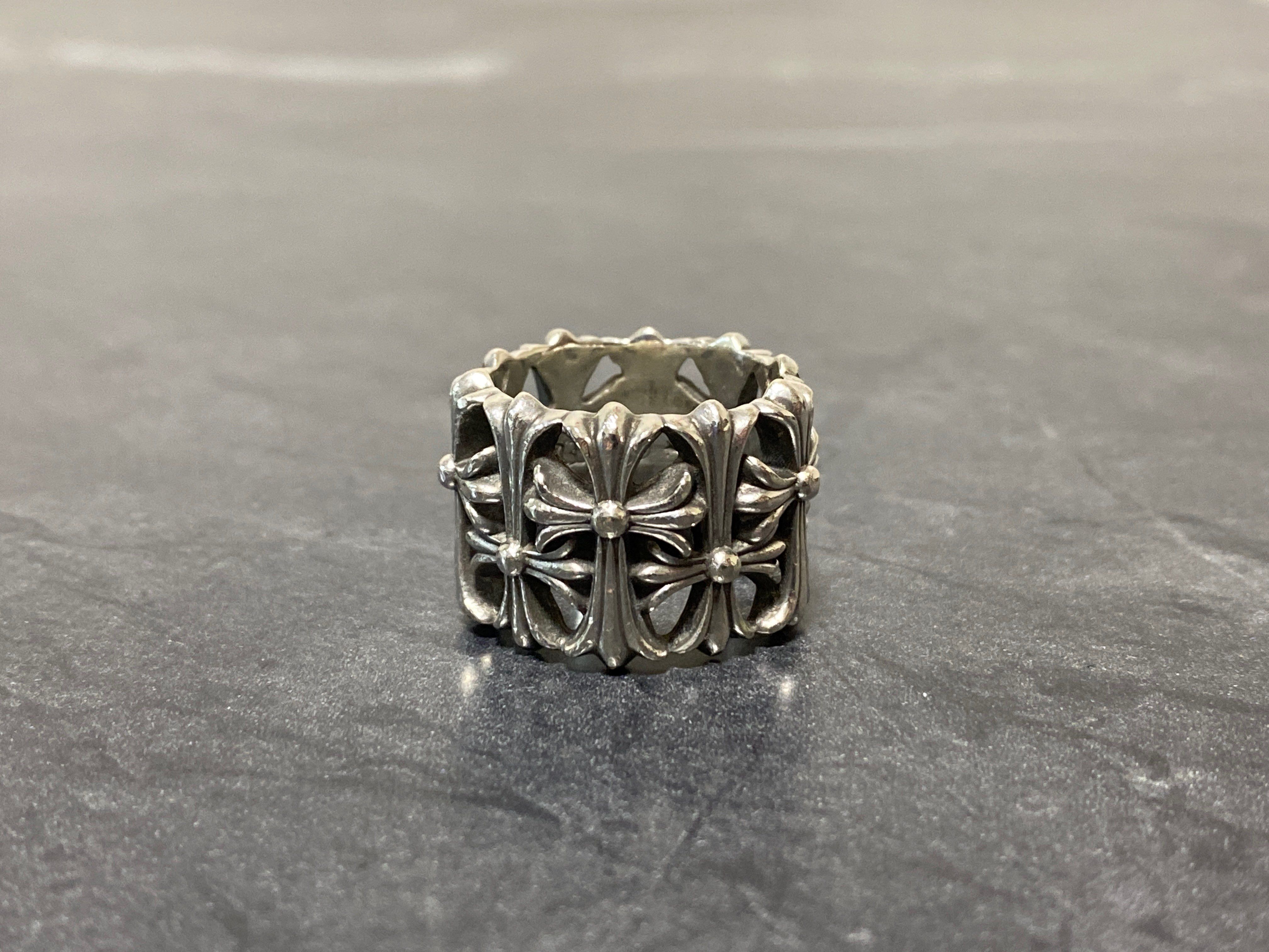 Chrome Hearts Cemetery Cross Ring "Silver"