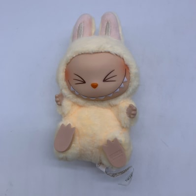 POP MART THE MONSTERS (LABUBU) Have a Seat Plush Series SISI