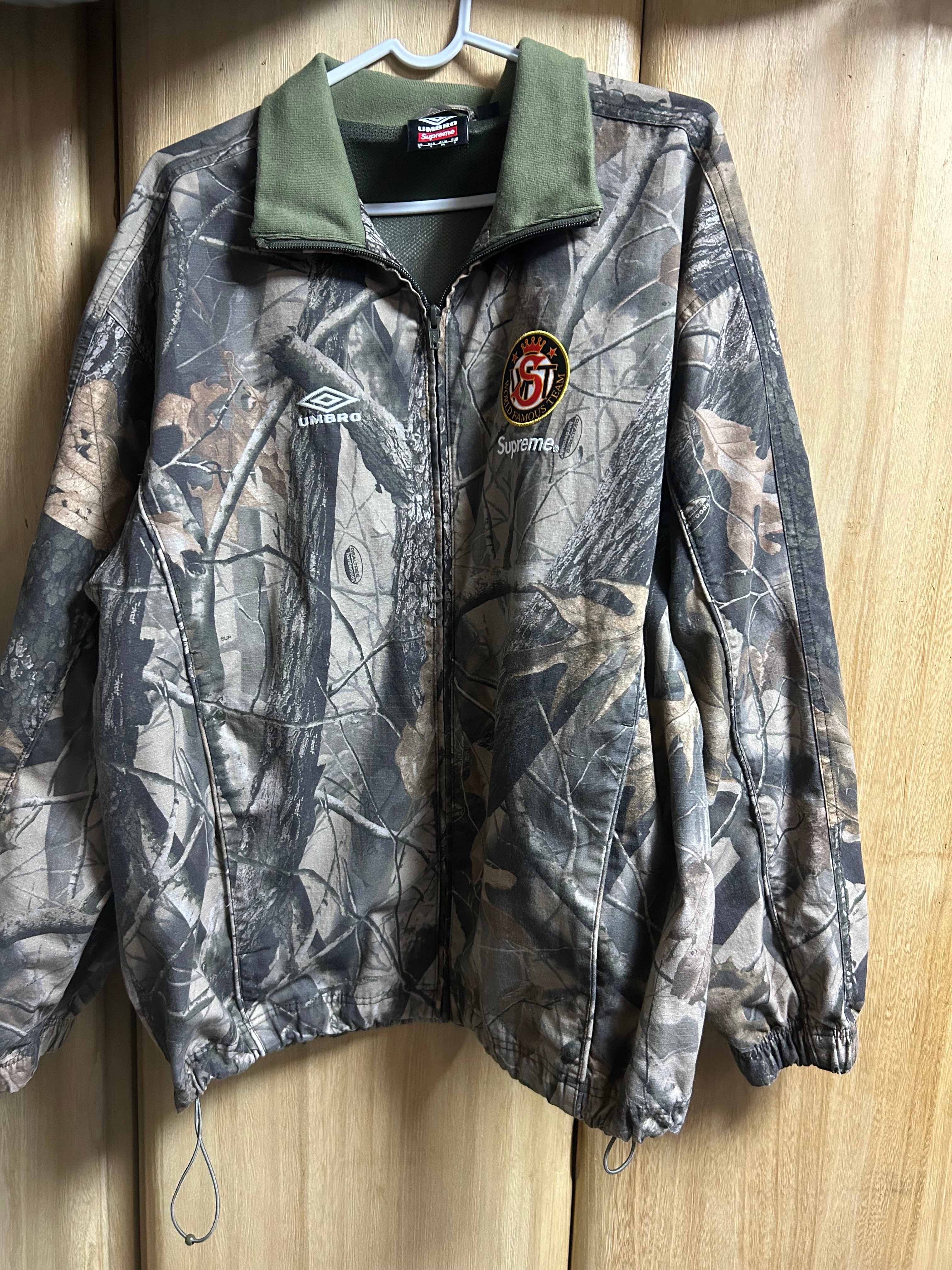 Supreme x Umbro Cotton Ripstop Track Jacket (26SS) "Realtree Hardwoods Camo"