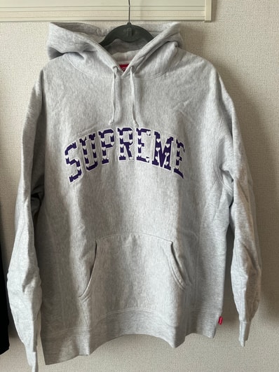 Supreme Hearts Arc Hooded Sweatshirt "Grey" (21SS)