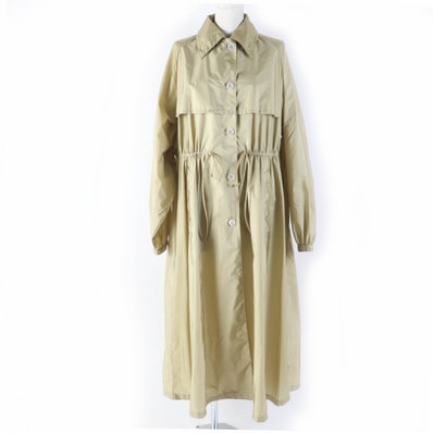 極美品 プラダ
コート Re-Nylon ベージュ レディース 38 292024