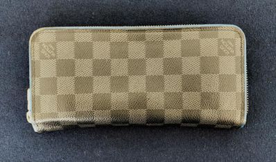 Louis Vuitton Damier Graphite Zippy Wallet Vertical "Blue"
