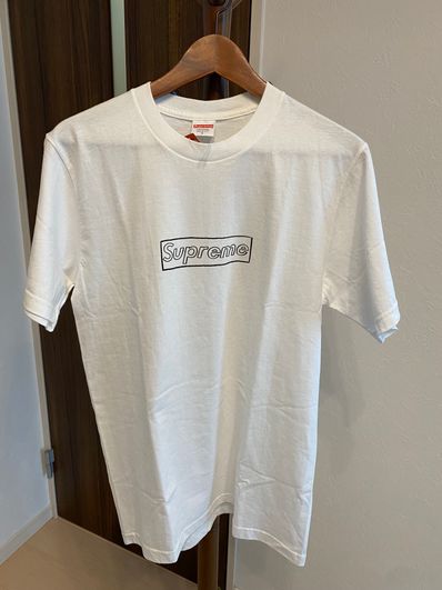 Supreme KAWS Chalk Logo Tee "White"