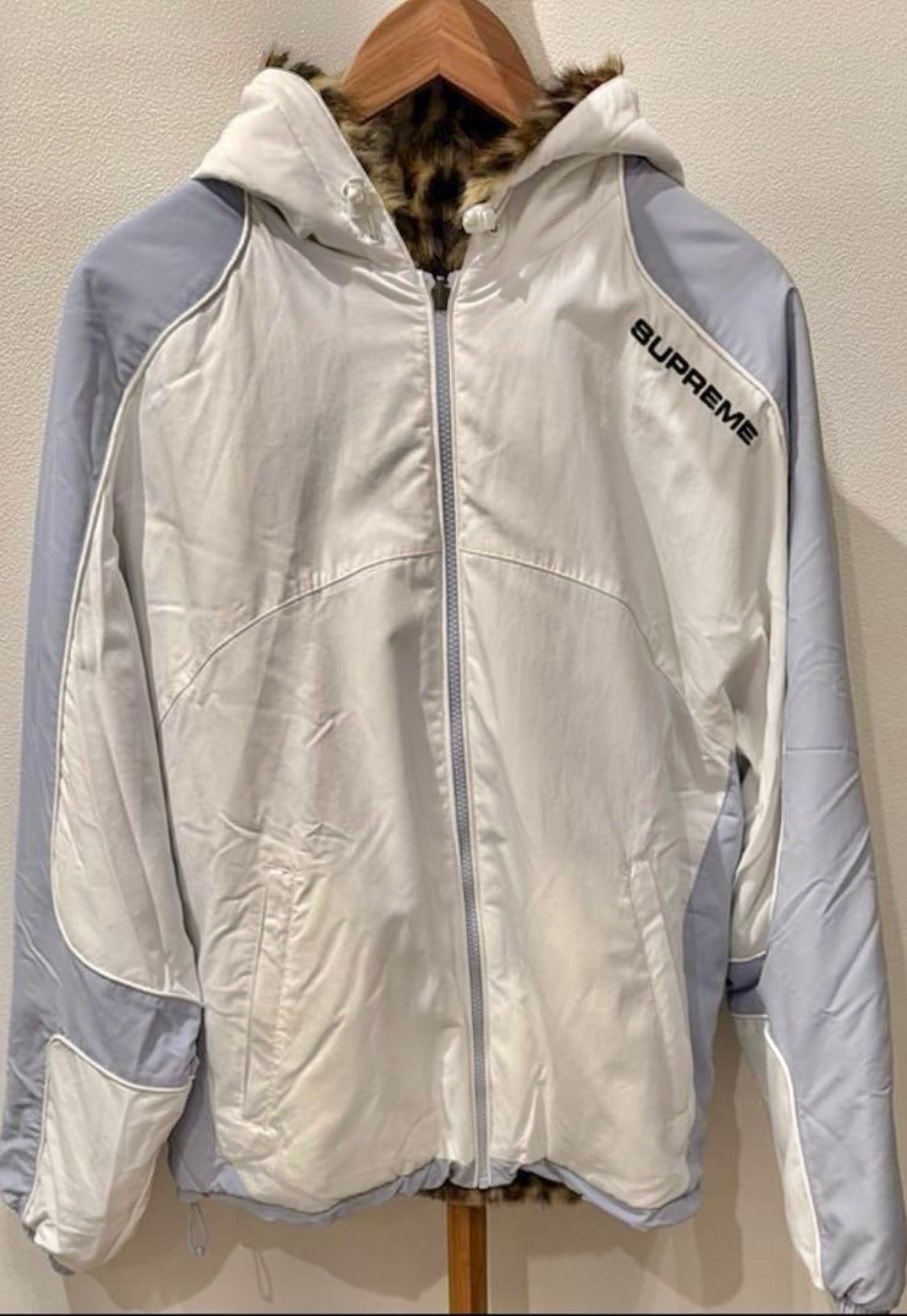 シュプリーム フェイクファー リバーシブル フード トラック ジャケット "ホワイト"