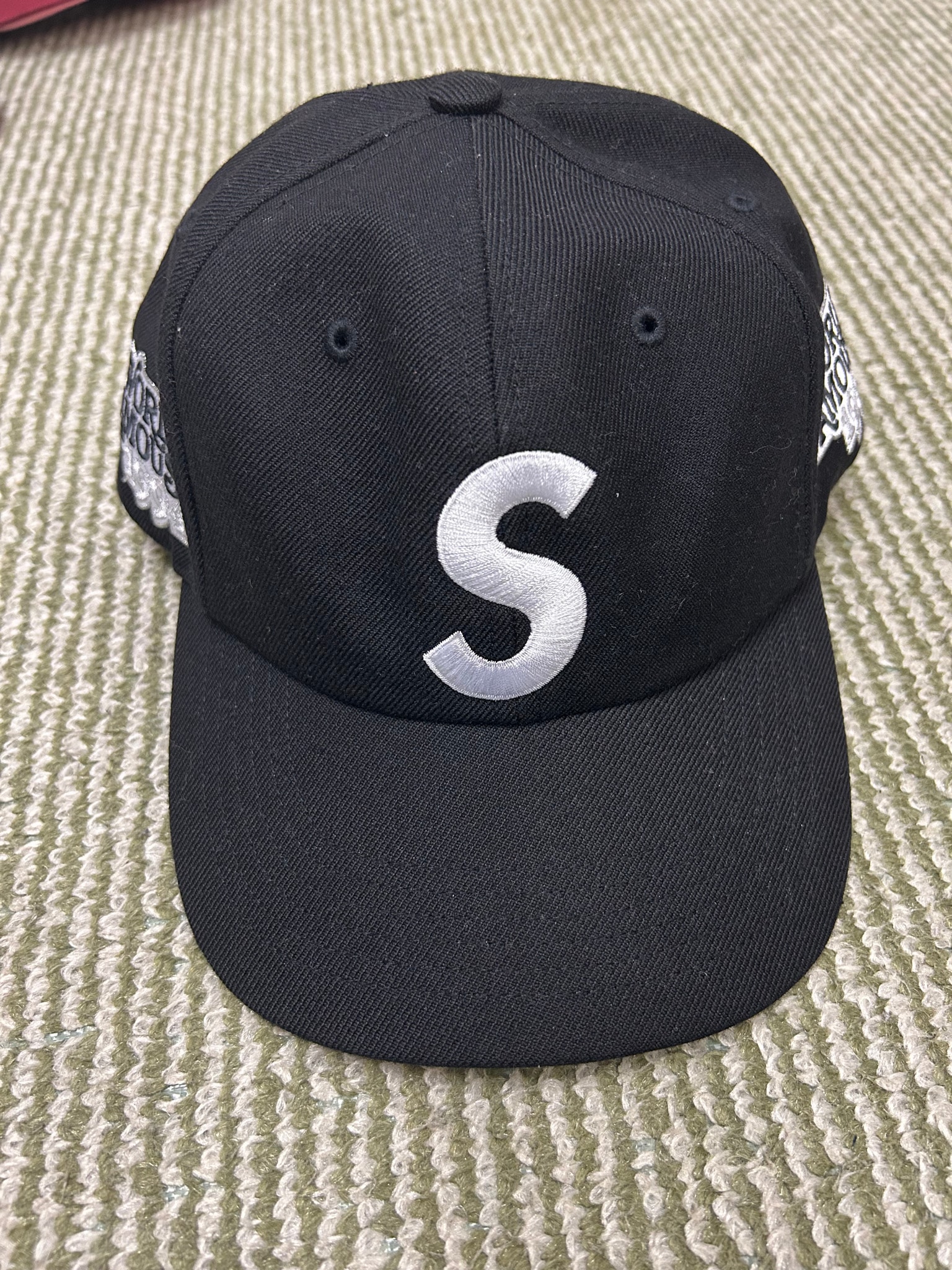 Supreme World Famous S Logo 6-Panel (26SS) "Black"