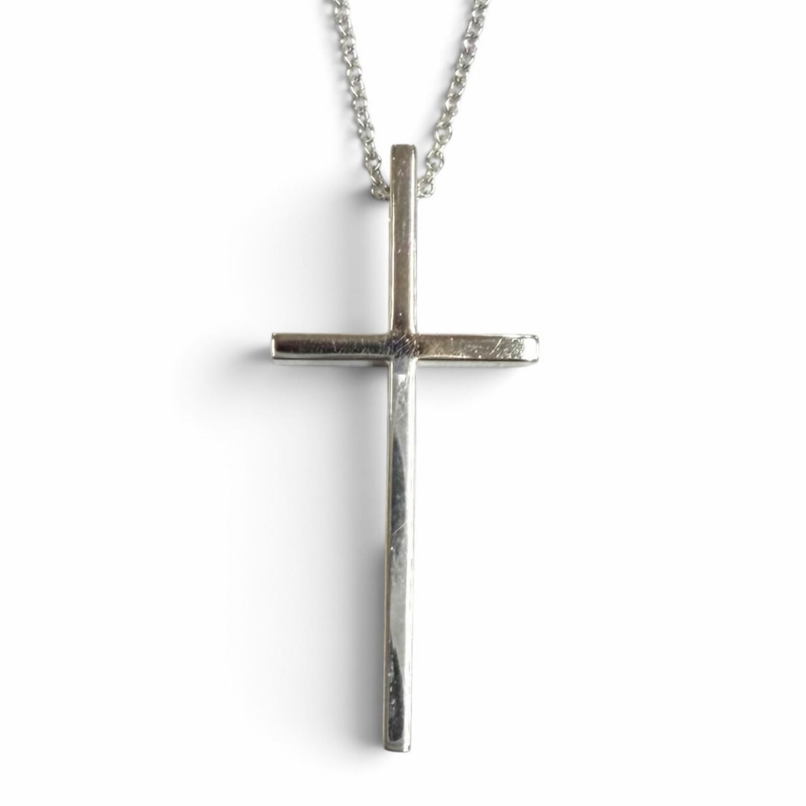 美品 ティファニー ネックレス クロス ペンダント ホワイトゴールド