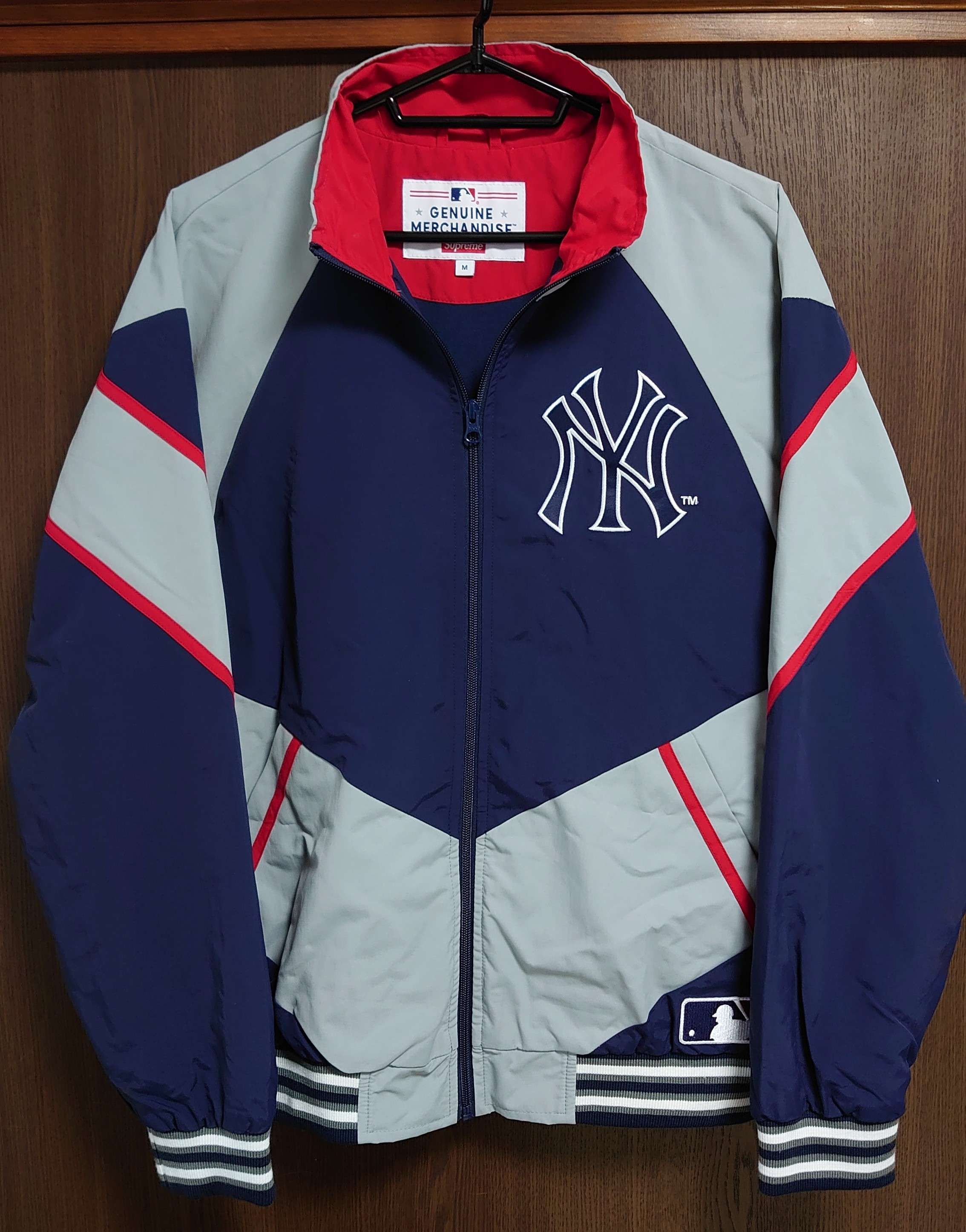 Supreme New York YankeesTM Track Jacket "Navy"