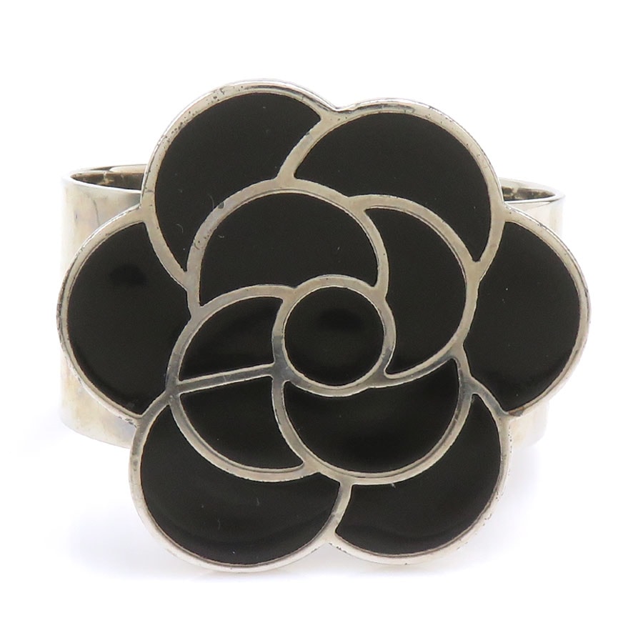 シャネル CHANEL バングル ブレスレット カメリア メタル/エナメル シルバー/ブラック レディース【中古】 e61755i