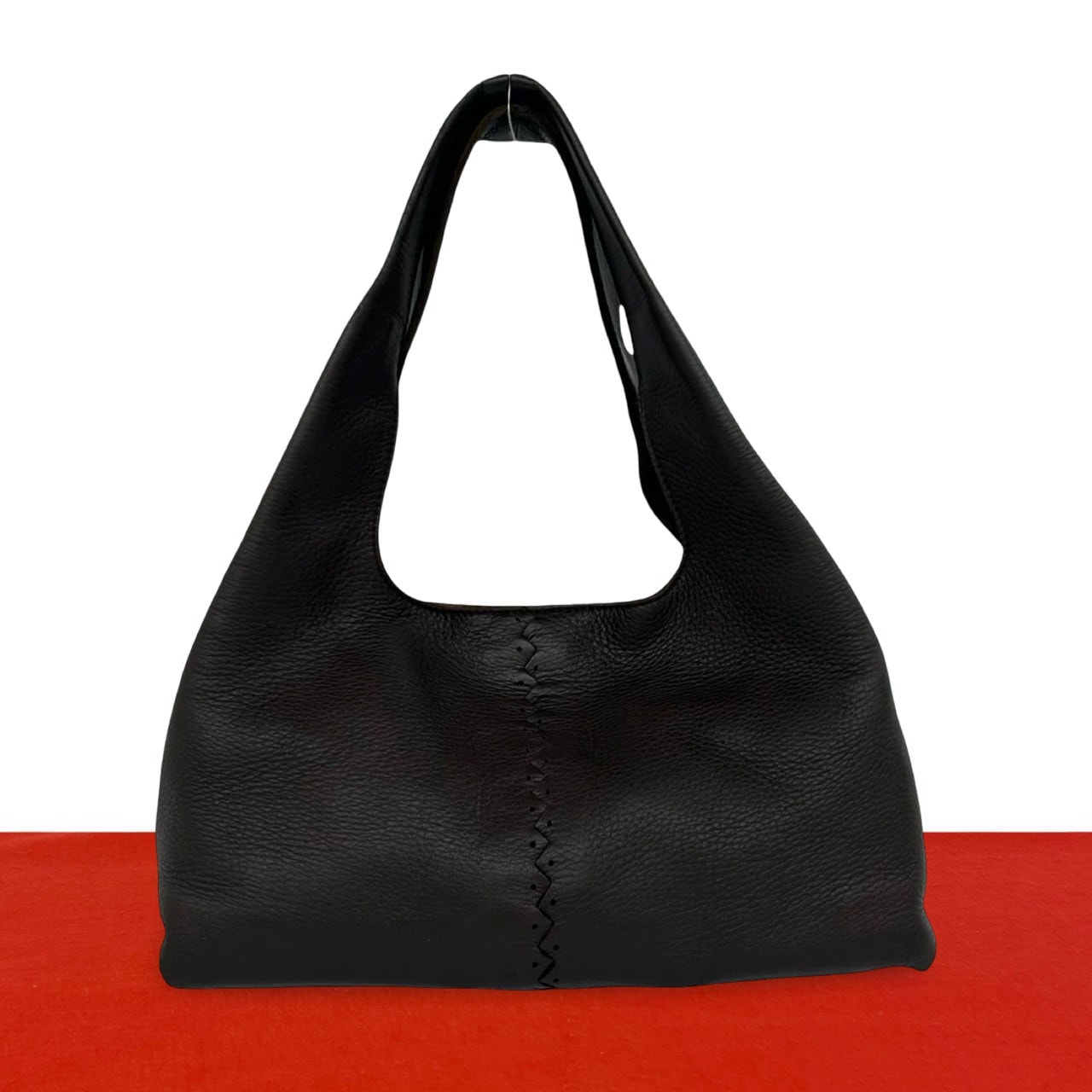 BOTTEGA VENETA ボッテガヴェネタ レザー ショルダーバッグ ブラウン
 55021