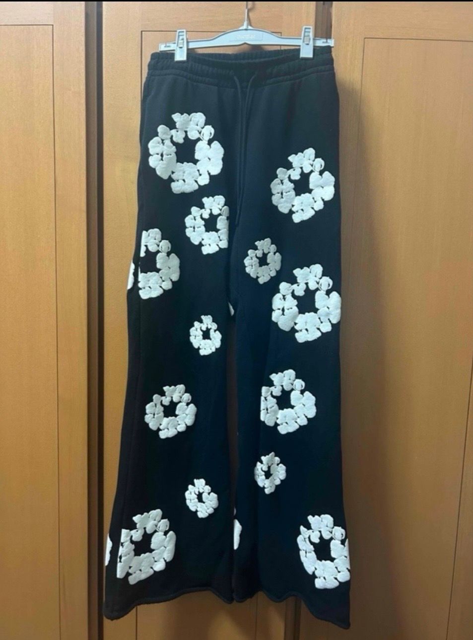 READYMADE x Denim Tears Cotton Wreath Sweat Pants "Black/White"