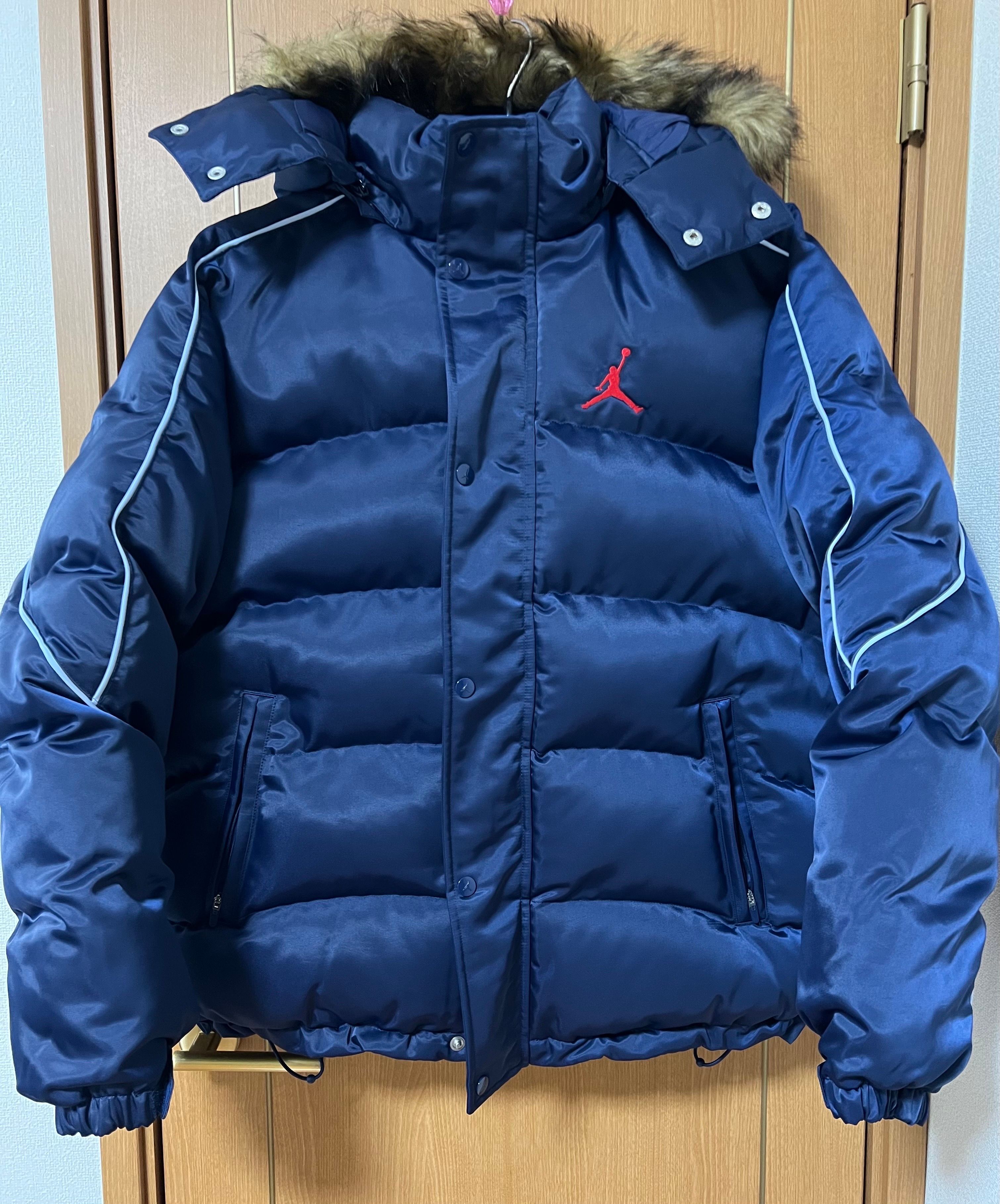 Supreme x Jordan Puffer Jacket "Navy"