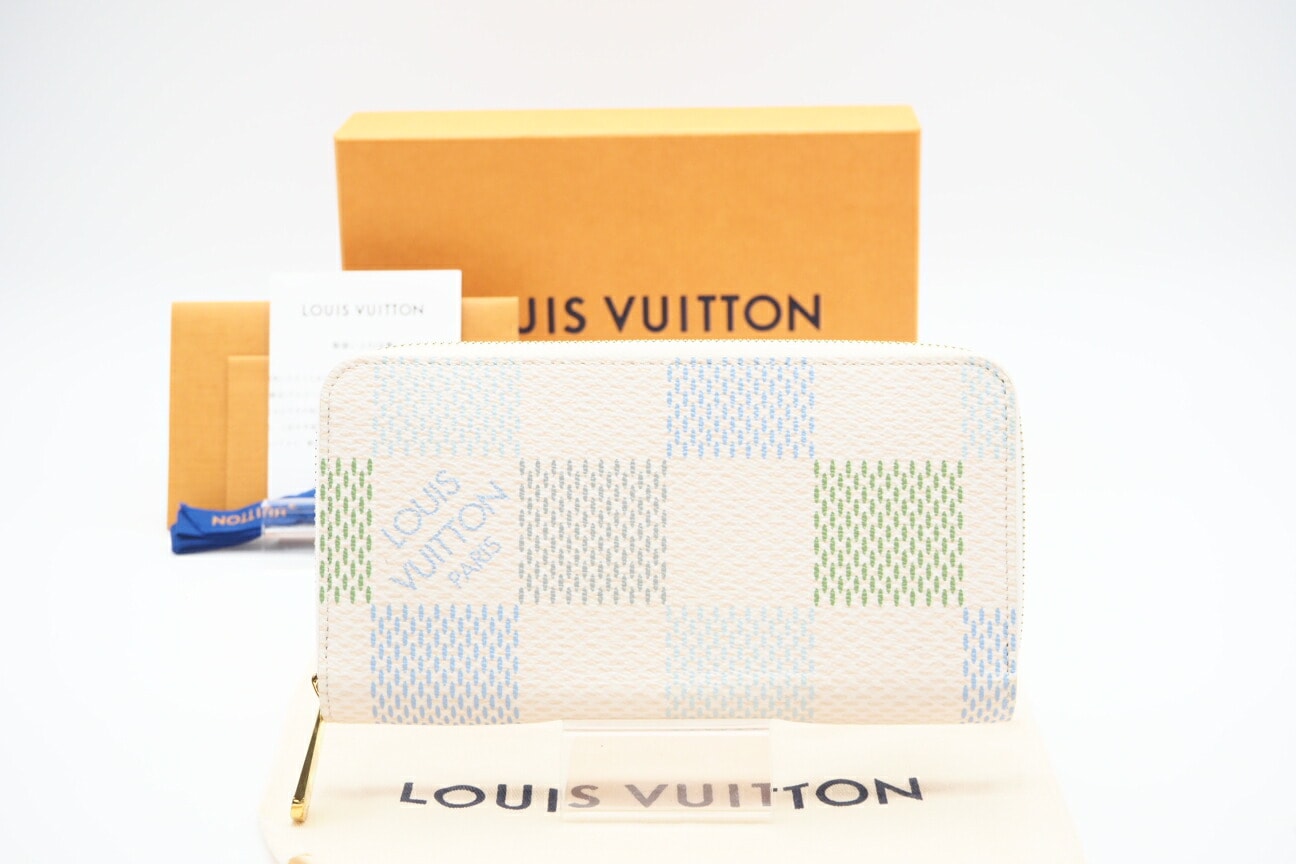 極美品 LOUIS VUITTON ルイ・ヴィトン ダミエリシャス ジッピーウォレット ピスタチオグリーン ラウンドジップウォレット N40748 長財布 グリーン ブルー ホワイト コーティングキャンバス レディース