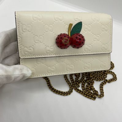 GUCCI Cherry GG Supreme Canvas Minibag "White"