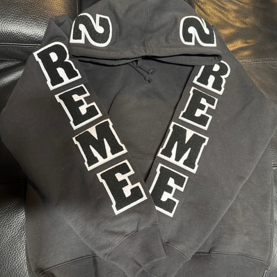 Supreme Team Chenille Hooded Sweatshirt "Black"