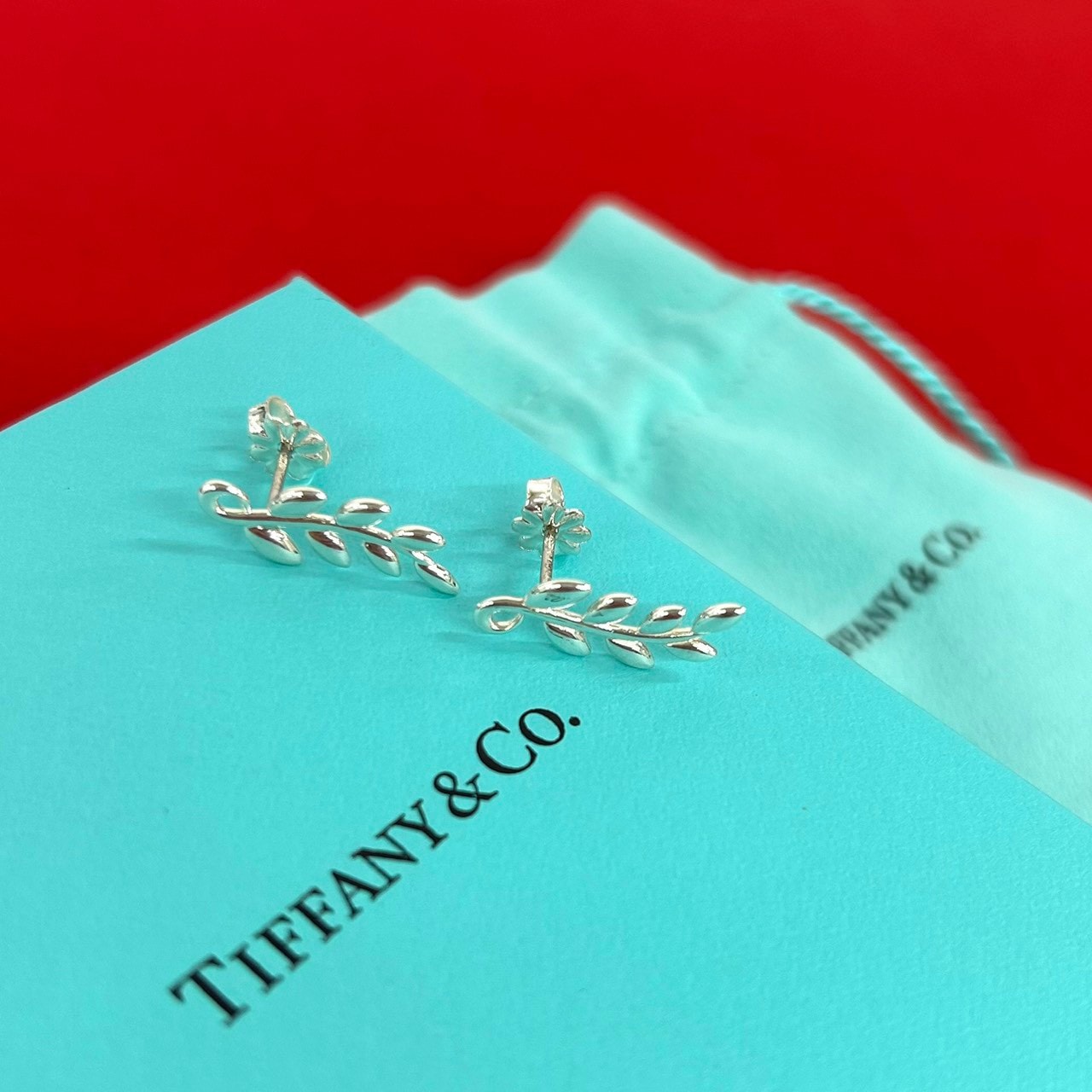 TIFFANY&Co. ティファニー リーフ ピアス シルバー925 ピアス シルバー
 24716