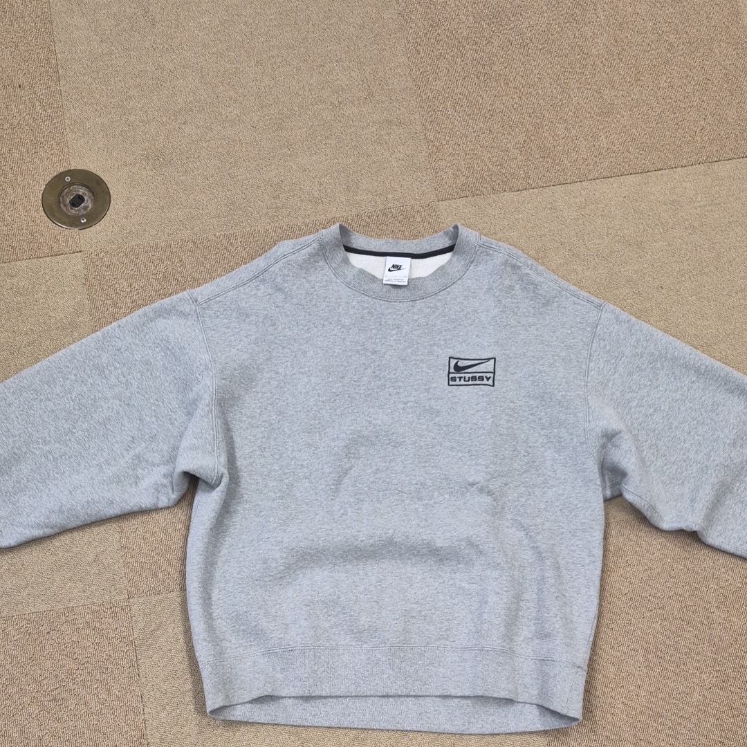 Stussy x Nike Fleece Crew (US Size) "Grey" DO9337-063