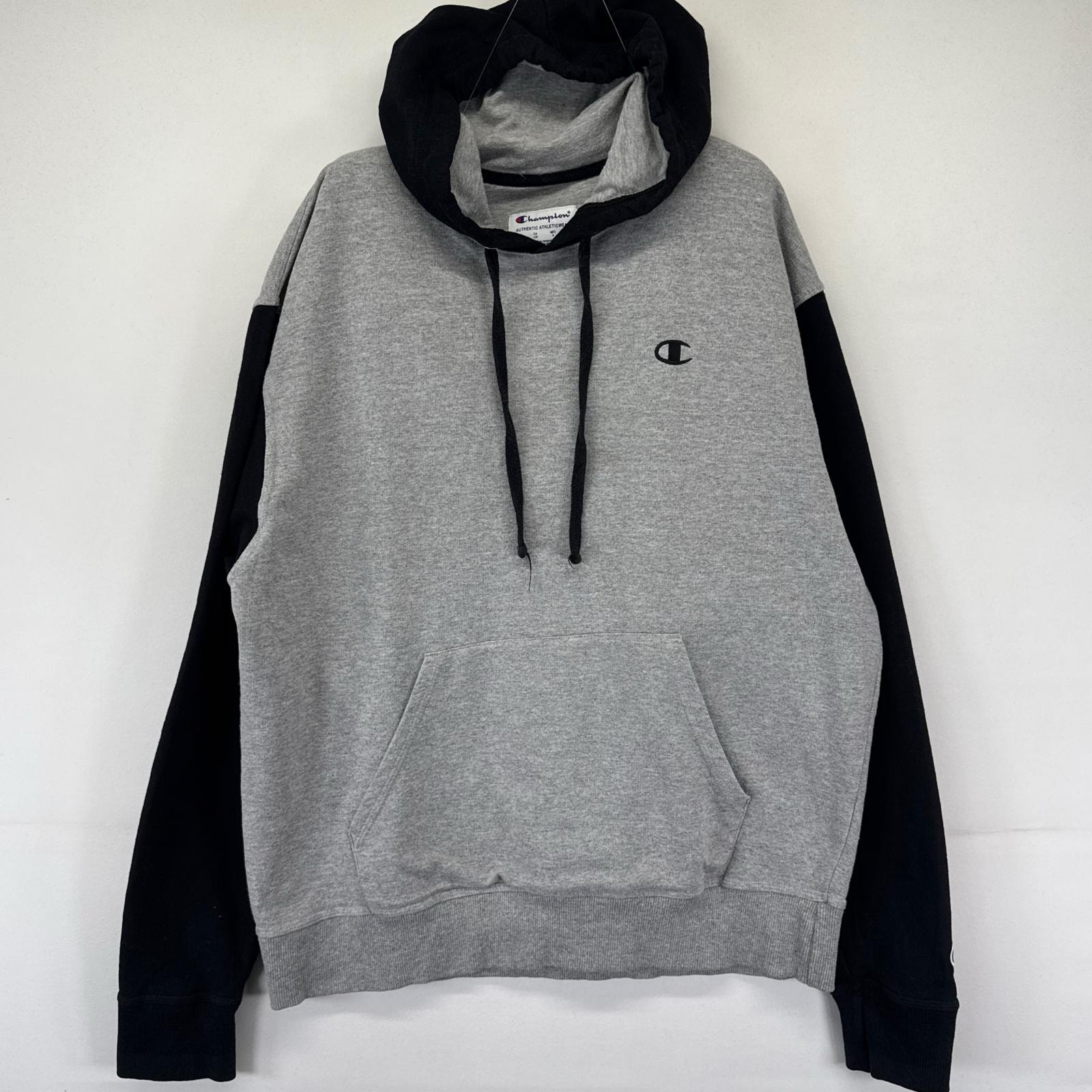 古着 チャンピオン Champion パーカー プルオーバー ワンポイント 刺繍ロゴ スウェット L  グレー系 ツートン メンズ