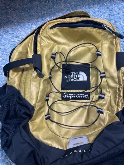 Supreme x The North Face Metallic Borealis Backpack "Gold"