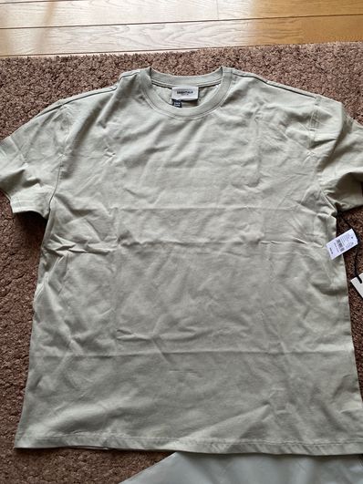 FEAR OF GOD ESSENTIALS S/S TEE "Pistachio"