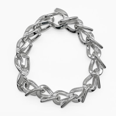 TIFFANY&Co. ティファニー フォージ ラージ ブレスレット
SV925 シルバー 新品仕上済 ユニセックス
【中古】
