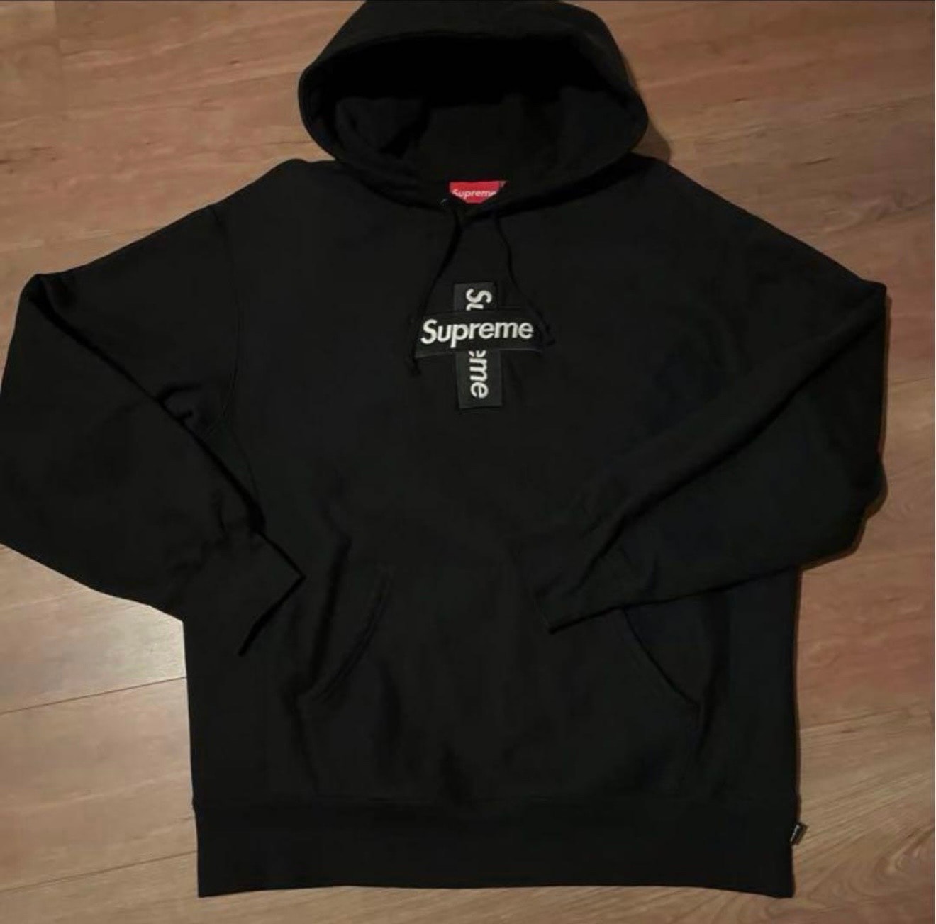 シュプリーム クロス ボックス ロゴ フーデッド スウェットシャツ "ブラック"