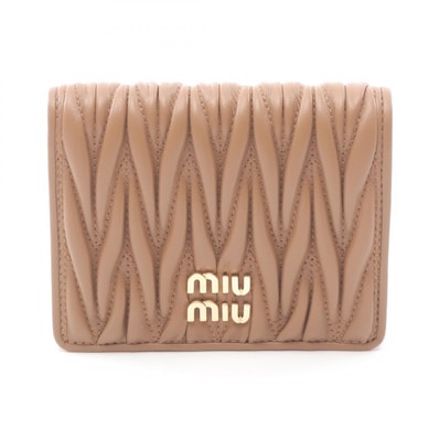 ミュウ ミュウ Miu Miu MATELASSE マテラッセ 二つ折り財布 財布 レザー レディース ブラウン系 5MV204AFPPF098L 【新品】