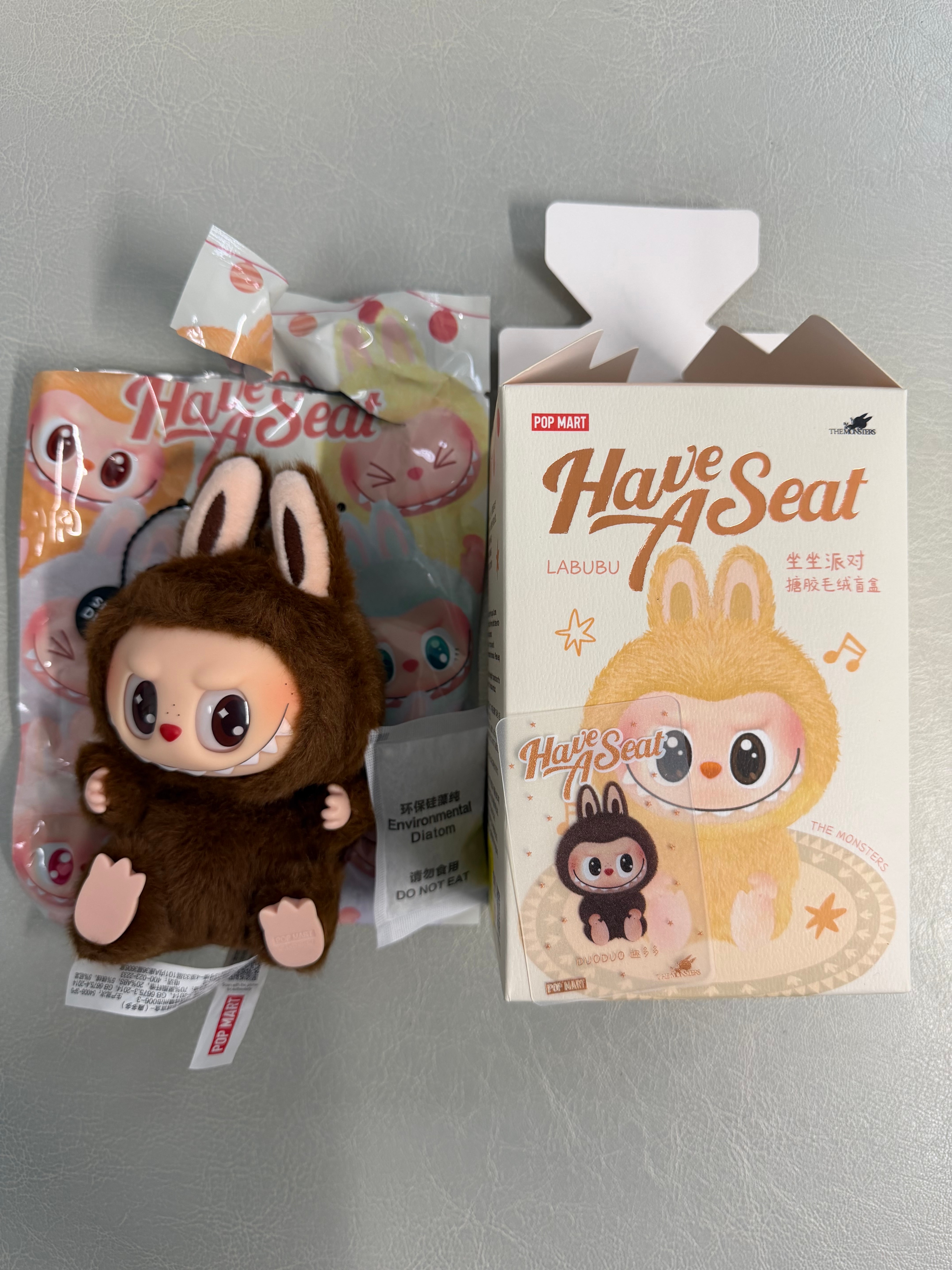 POP MART THE MONSTERS (LABUBU) Have a Seat Plush Series DUODUO (Secret)