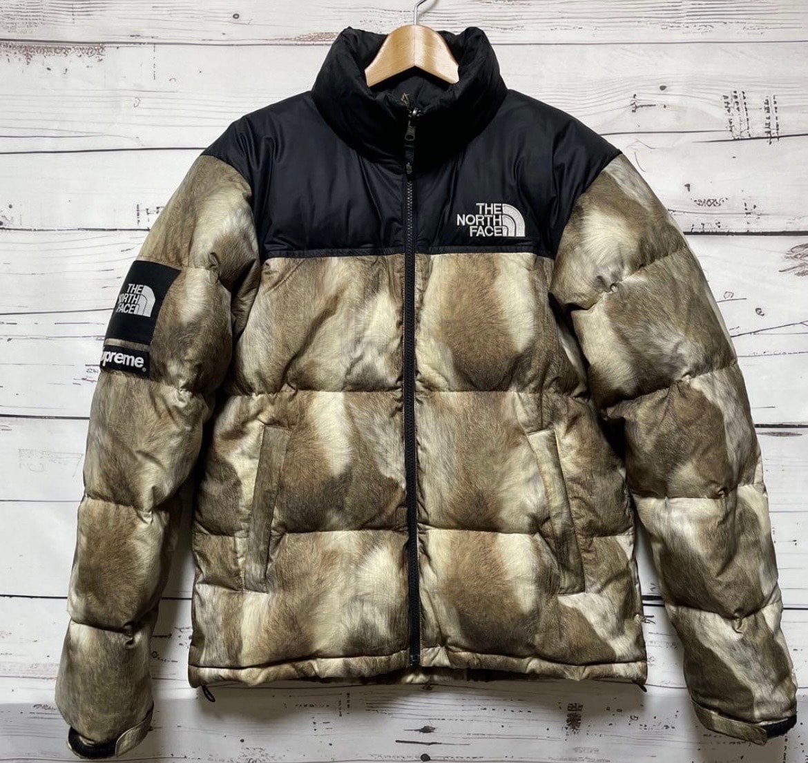 シュプリーム ザノースフェイス ファー プリント ヌプシ ジャケット "ブラウン"