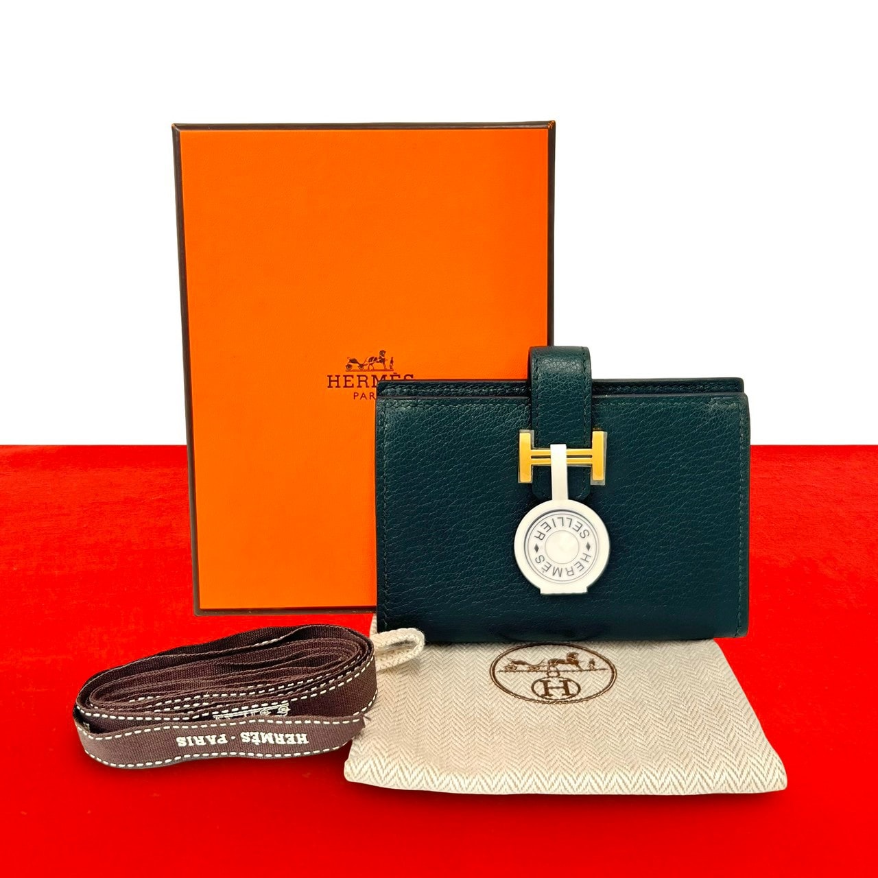 B (目立った傷や汚れなし)】HERMES エルメス ベアン カードケース