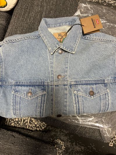 Supreme / Burberry Denim Trucker Jacket "Blue"