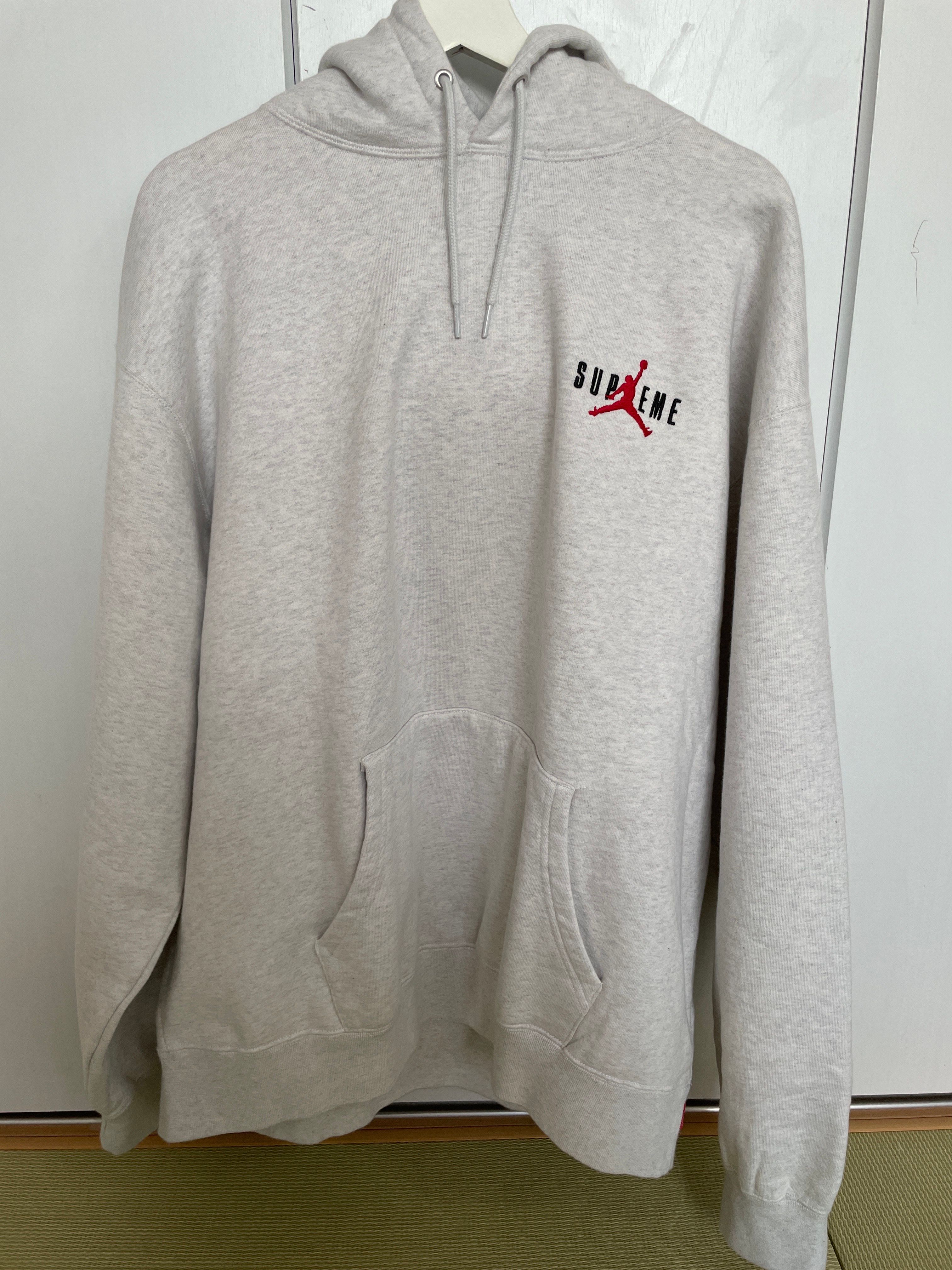 Supreme x Jordan Hooded Sweatshirt "Ash Grey" HF0836-051