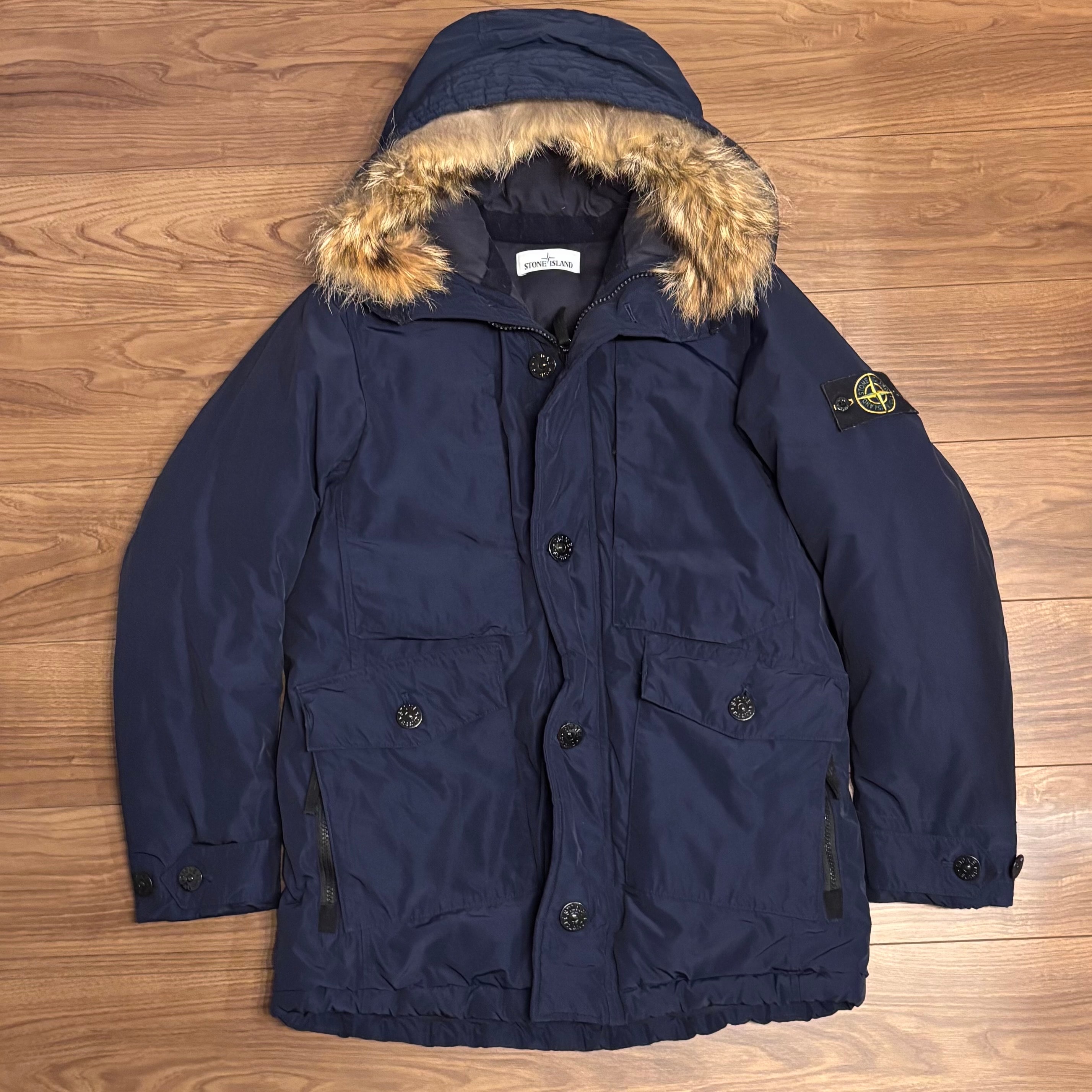 stone islandストーンアイランド/N-3B DOWN JACKET