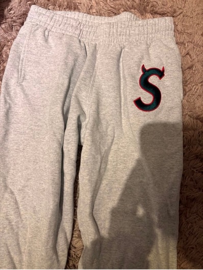 Supreme Devil S Logo Sweatpant "Ash Grey"