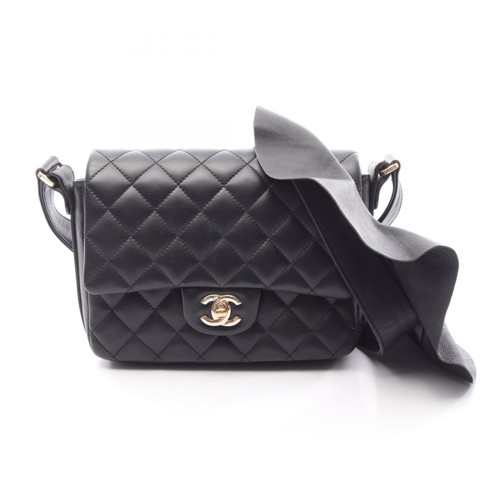 シャネル CHANEL マトラッセ フリル ショルダーバッグ バッグ ラムスキン(羊革) レディース ブラック系 【中古】