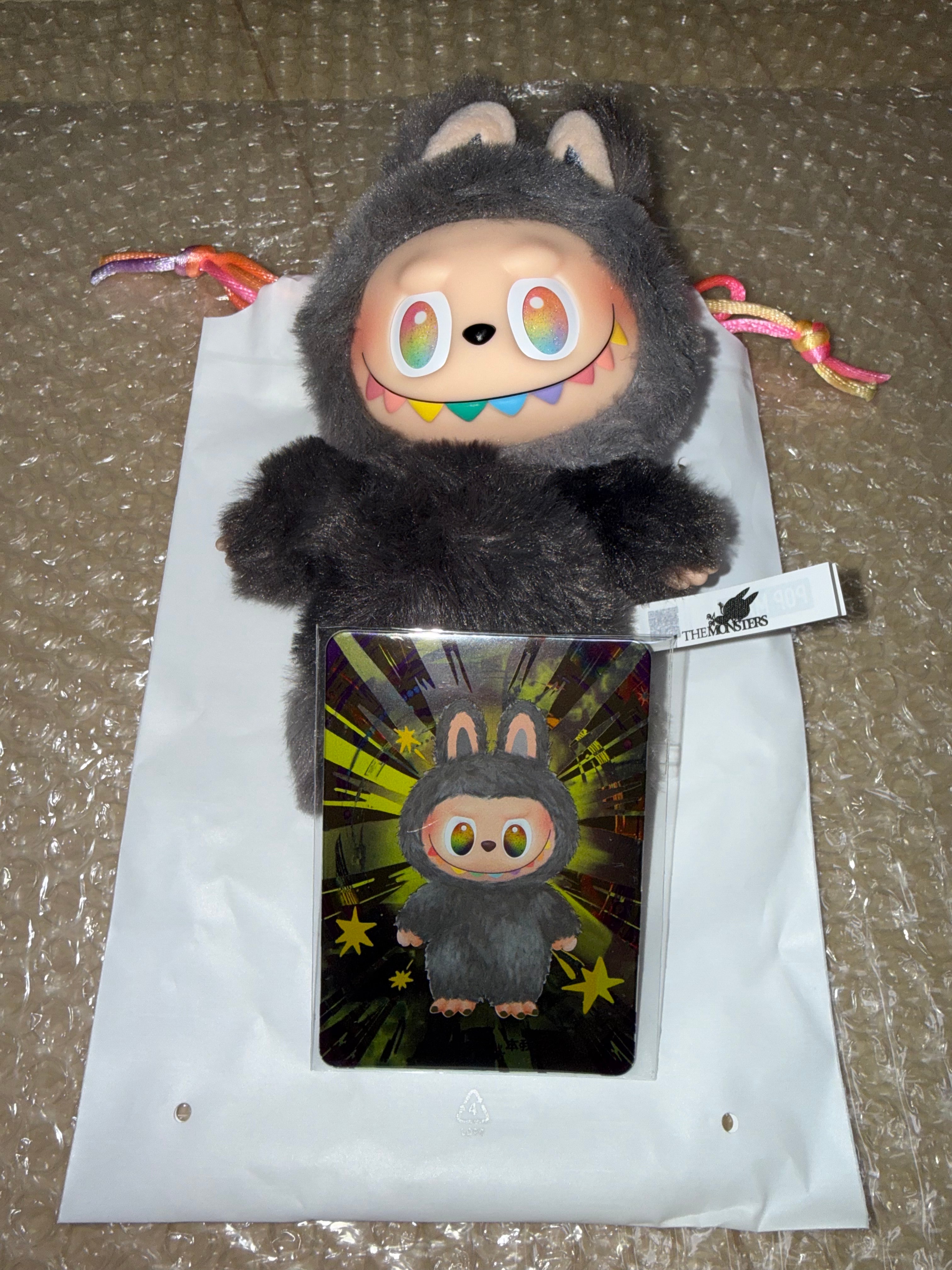 POP MART THE MONSTERS (LABUBU) Big into Energy Series Plush Pendant ID (Secret)