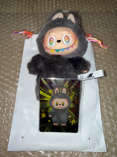 POP MART THE MONSTERS (LABUBU) Big into Energy Series Plush Pendant ID (Secret)