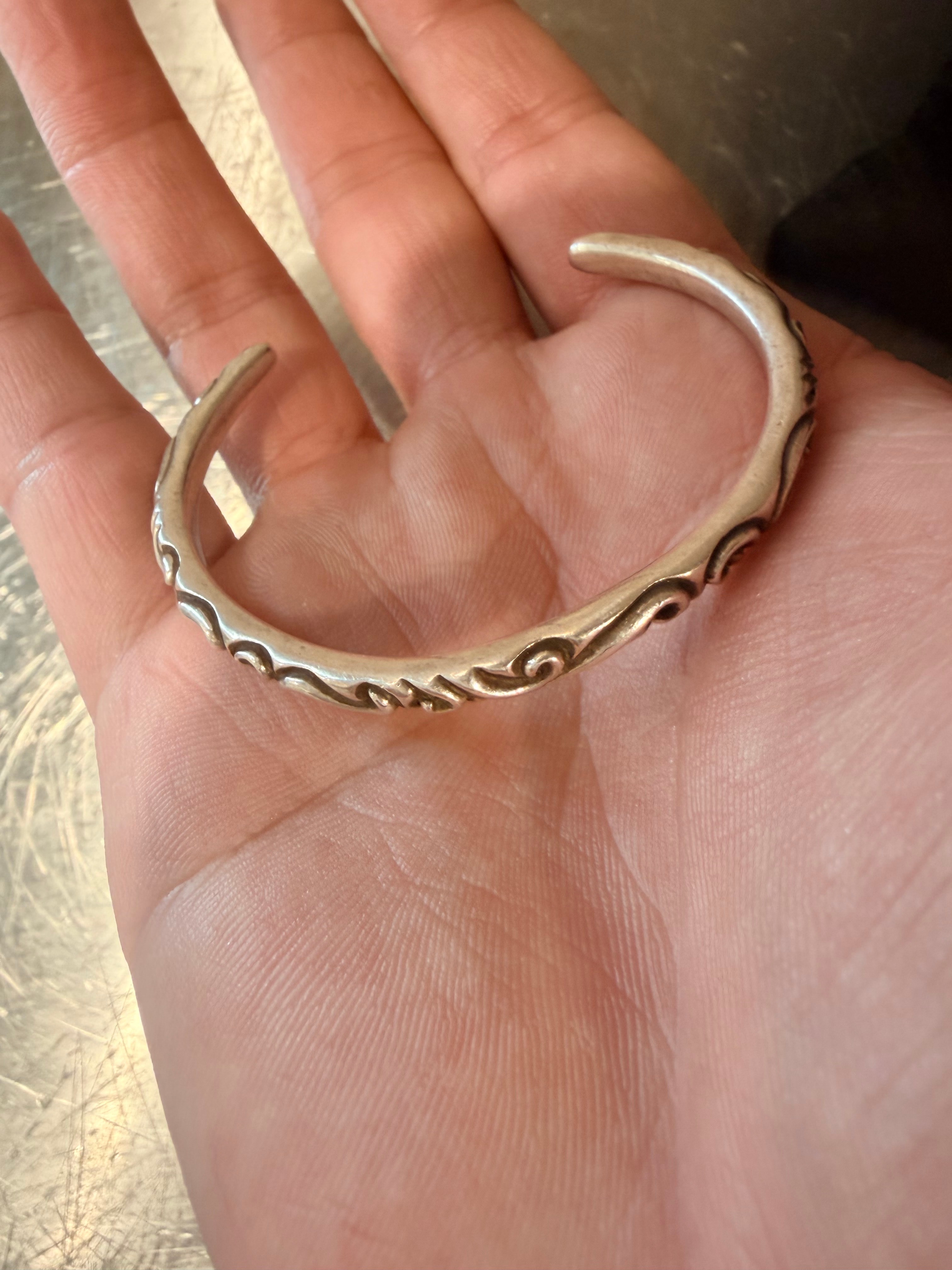 Chrome Hearts Scroll Band Bangle "Silver"