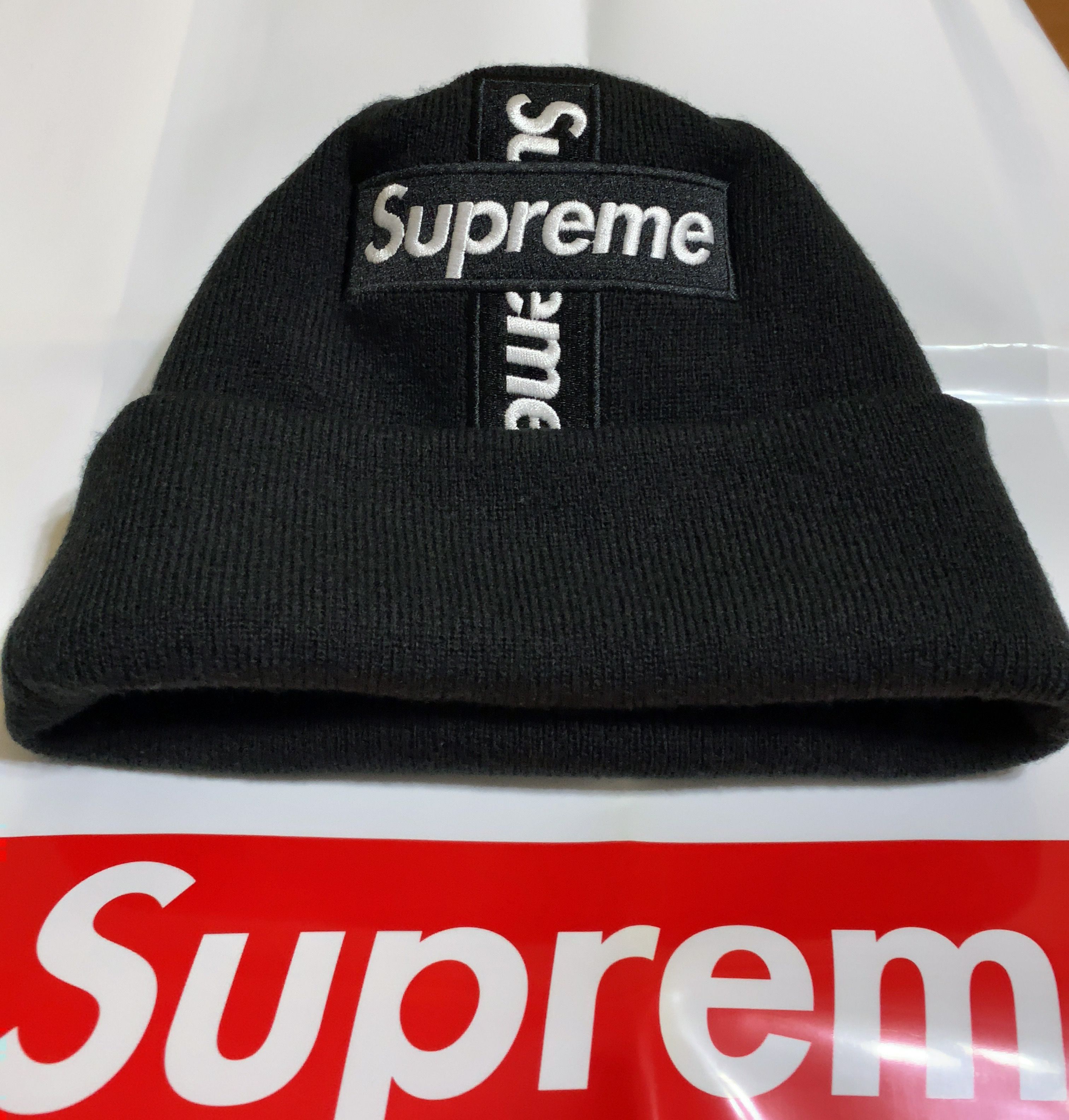 Supreme New Era® Cross Box Logo Beanie "Black"