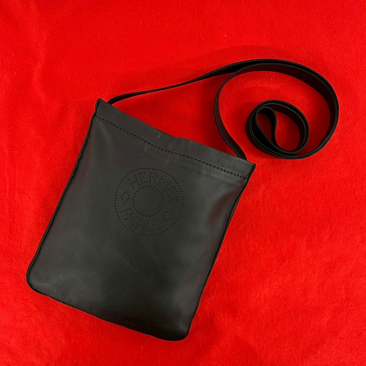 HERMES エルメス クルードセル レザー ショルダーバッグ ブラック
 40937