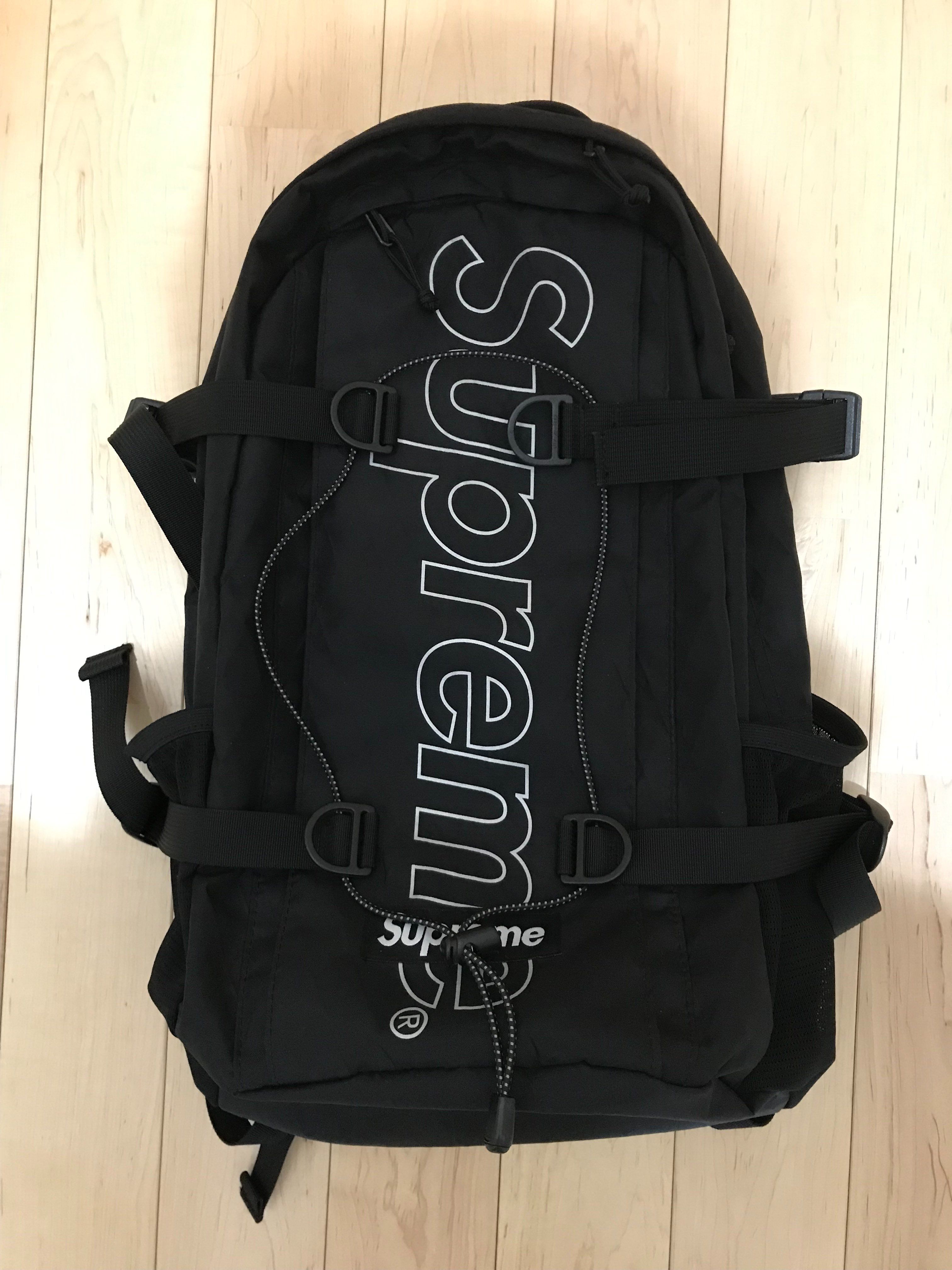 Supreme 18FW Backpack "Black"