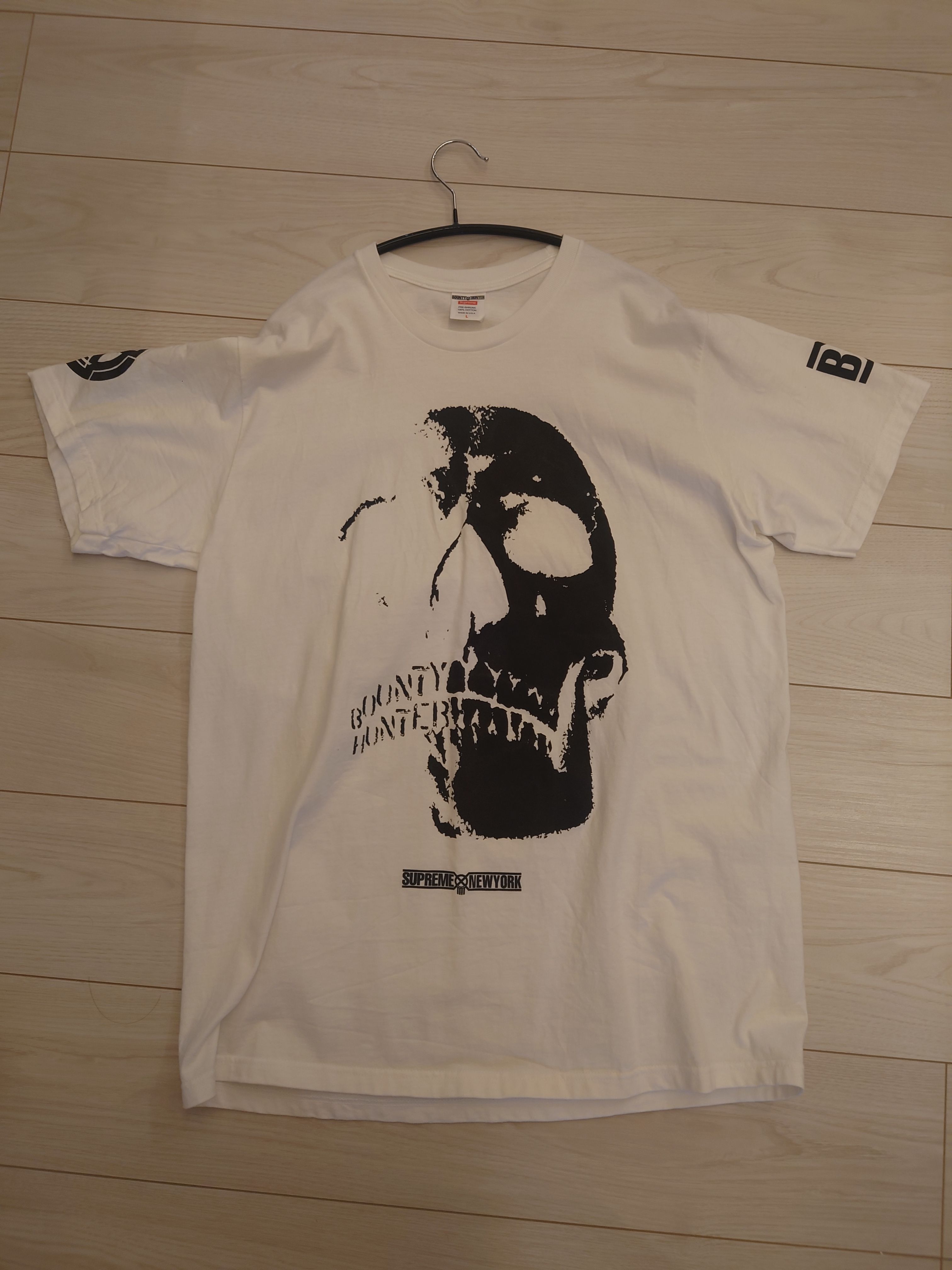 Supreme Bounty Hunter Skulls Tee "White"