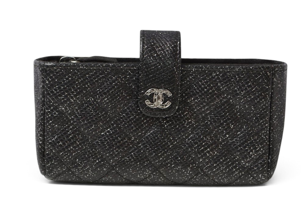 シャネル ポーチ/カードケース/コインケース CHANEL レザー ブラック【中古】