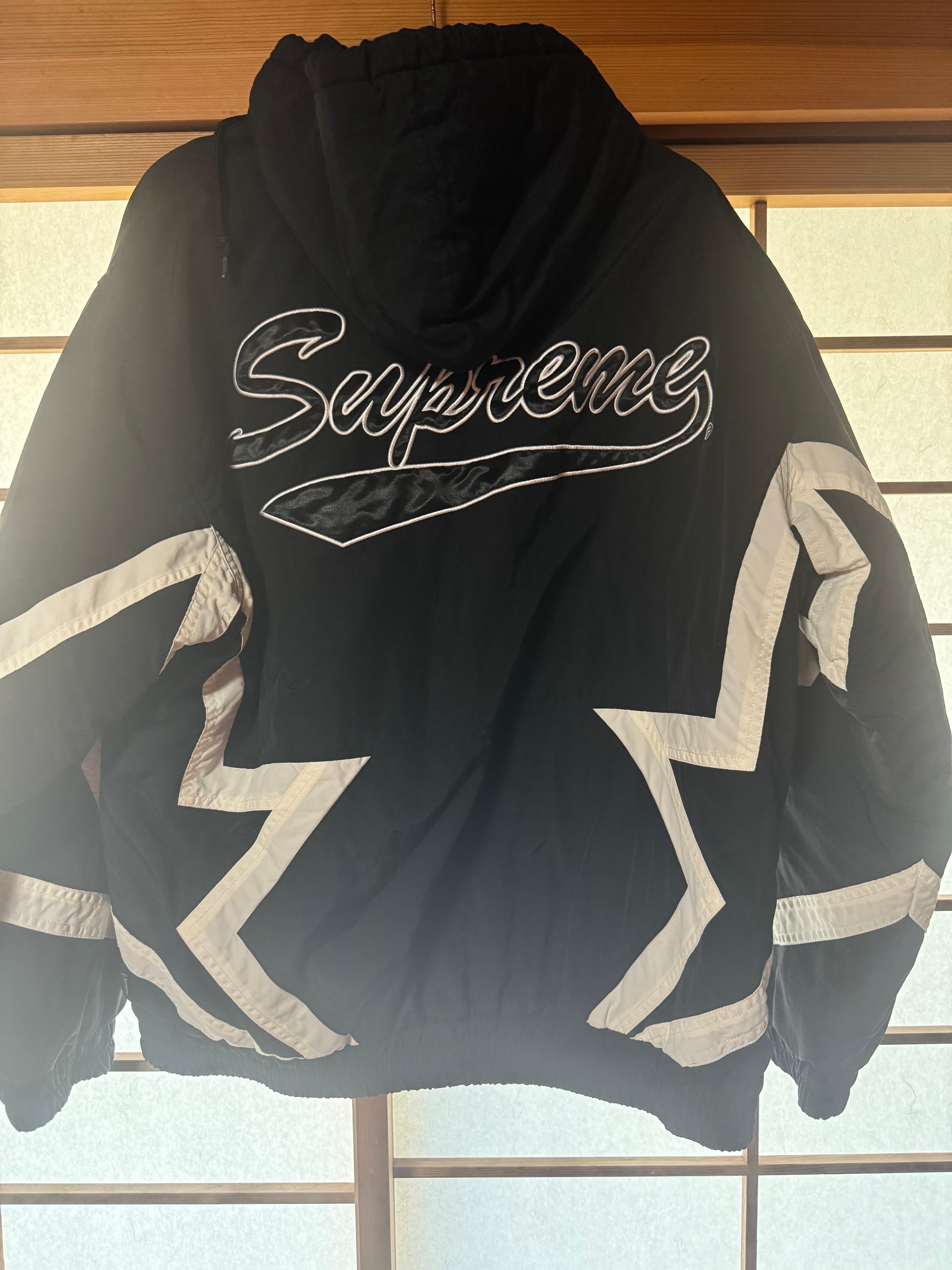 Supreme Stars Puffy Jacket "Black"