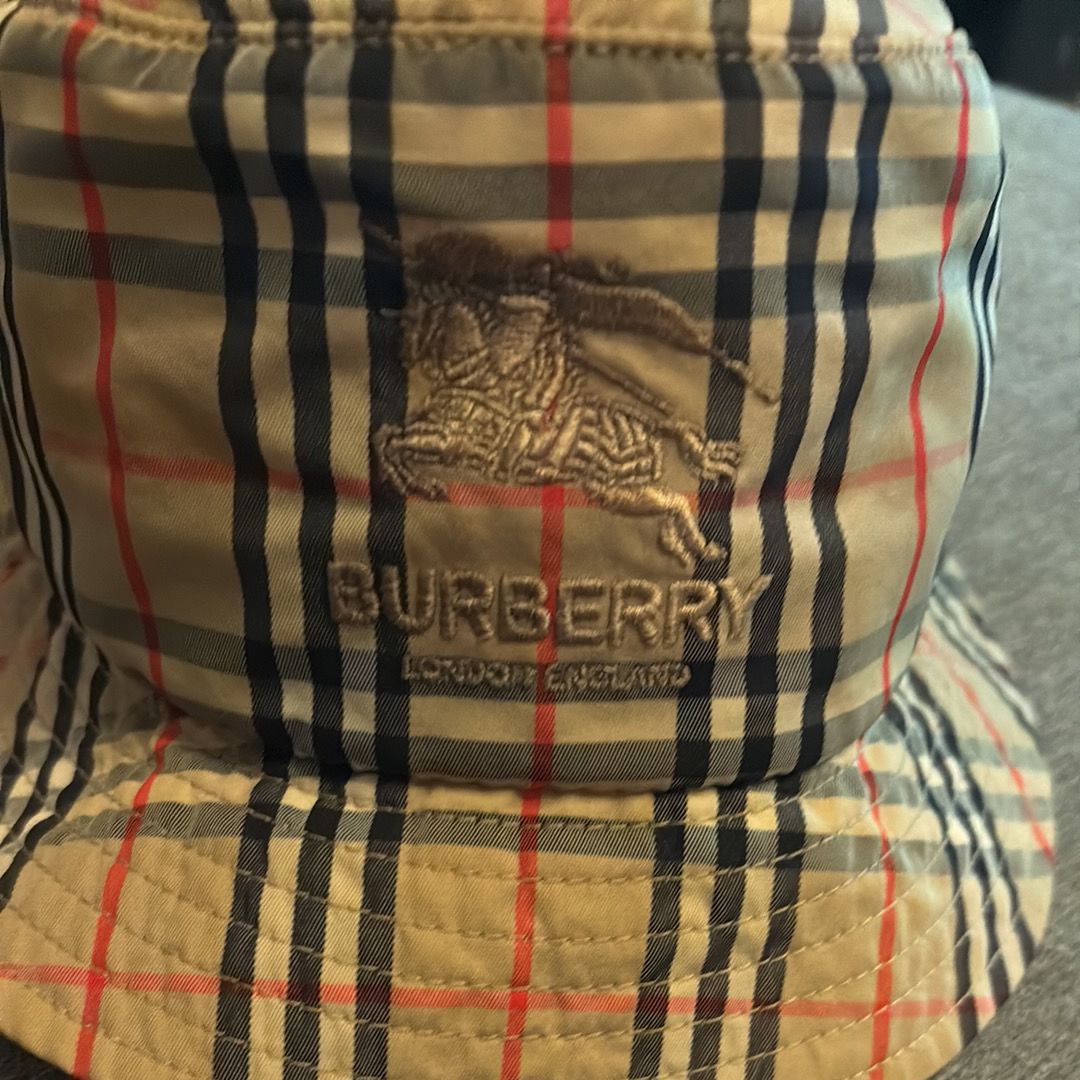 Supreme / Burberry Crusher "Beige"
