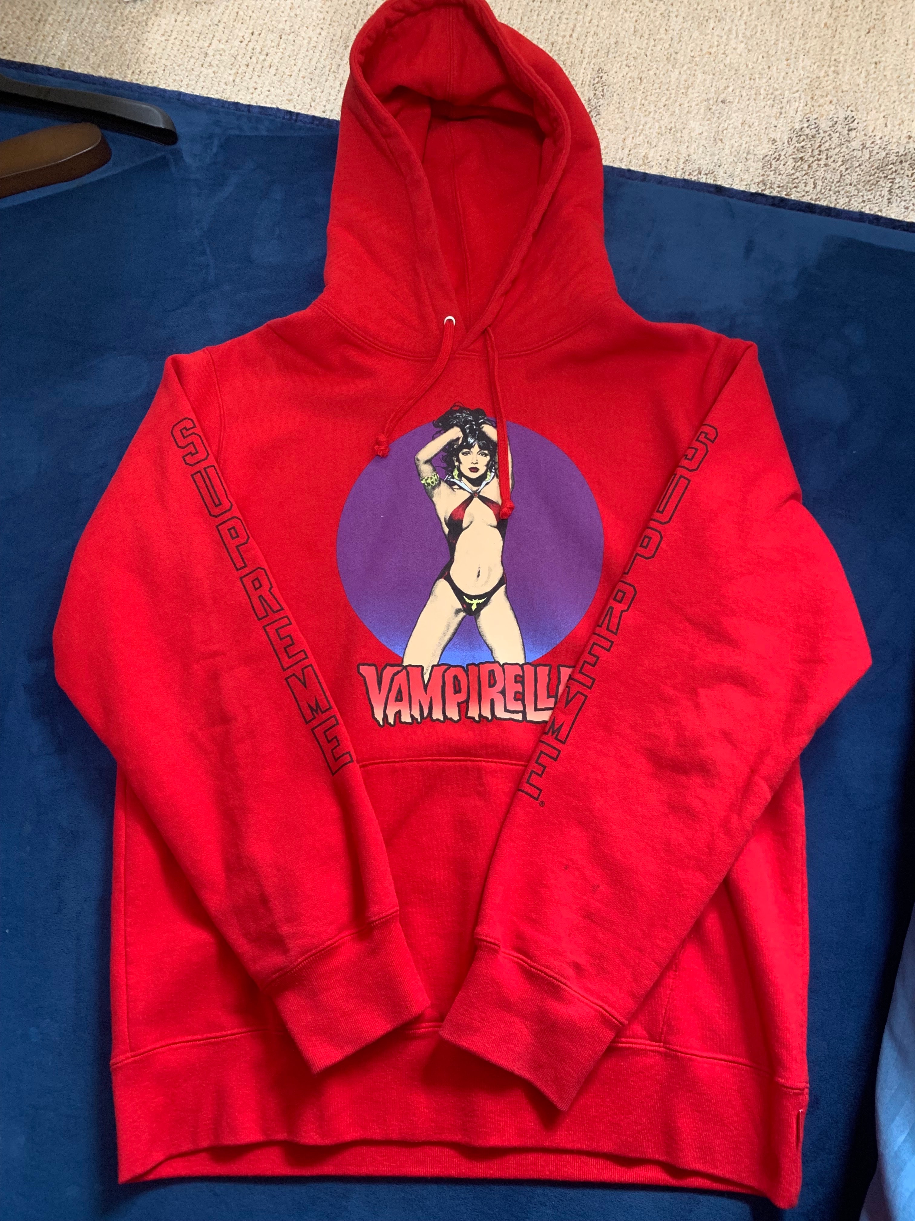Supreme Vampirella Hooded Sweatshirt "Red"