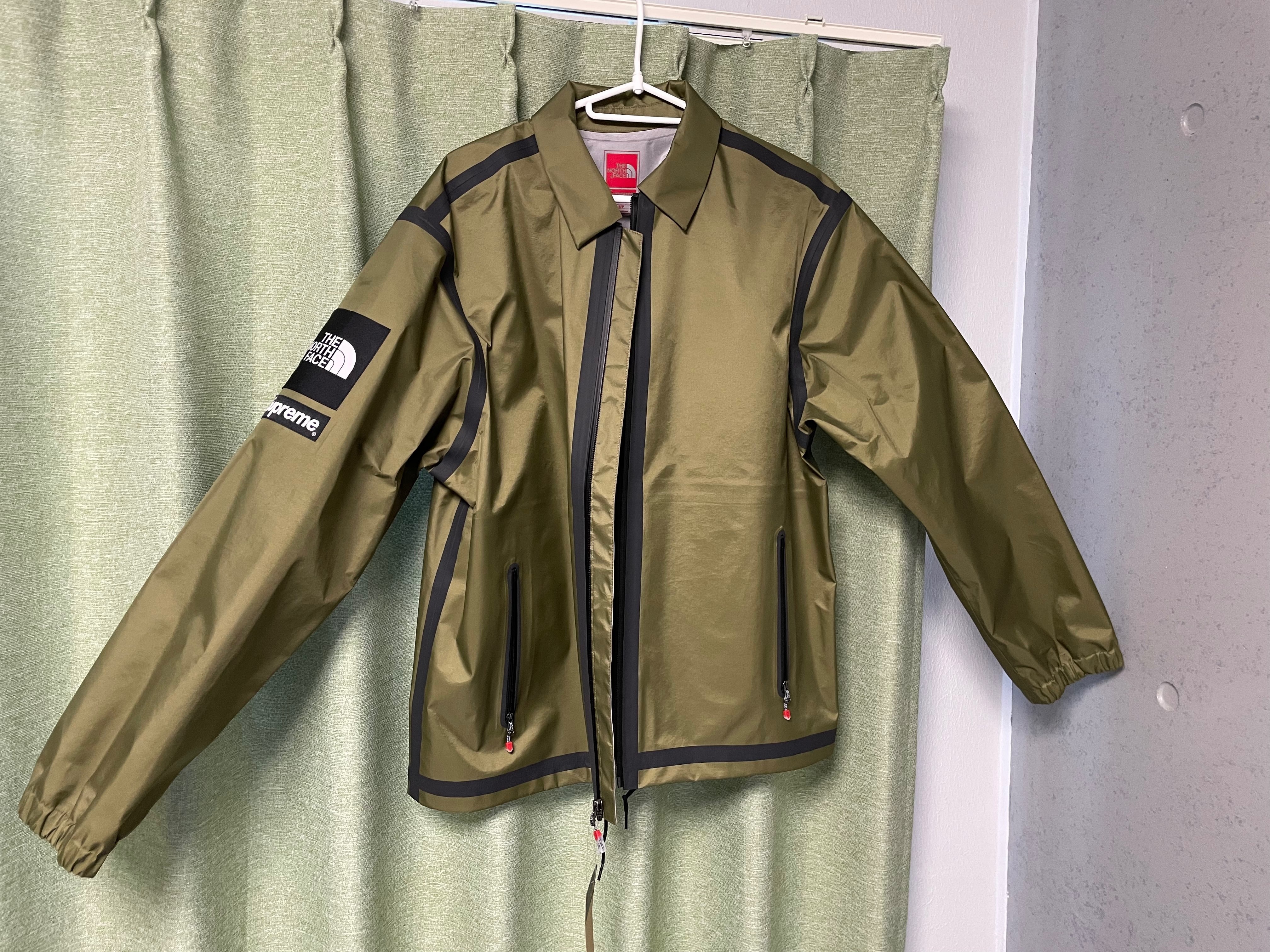 Supreme x The North Face Summit Series Outer Tape Seam Coaches Jacket "Olive"