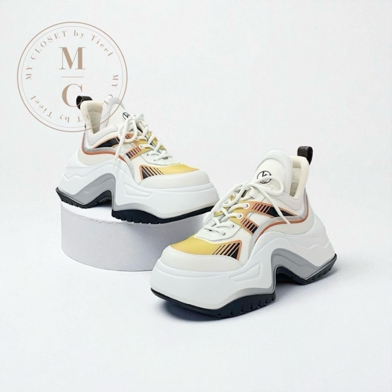 ルイヴィトン LOUIS VUITTON アークライト2.0 モノグラム スニーカー 靴 シューズ レザー ファブリック ホワイト 未使用 LVロゴ メッシュ