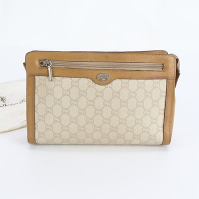 グッチ GGプラス ベージュセカンドバッグ